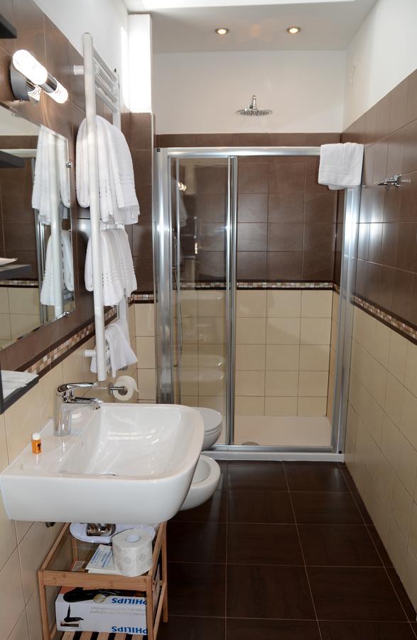 Venice Guest House B&B สปิเนอา ภายนอก รูปภาพ
